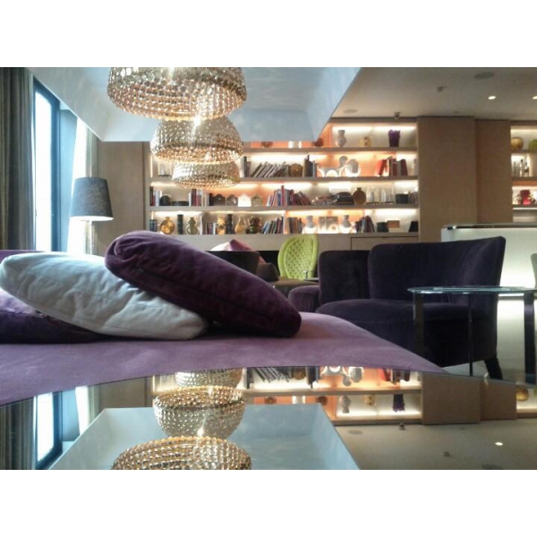 Ресторанный сервис бронирования столиков menu-rest.com - Интерьер ресторана "W St.Petersburg"