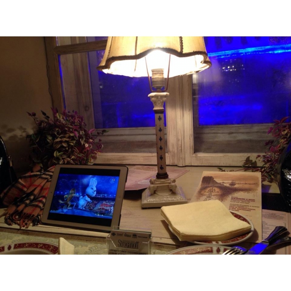 Ресторанный сервис бронирования столиков menu-rest.com - Интерьер ресторана "Русская Рюмочная №1"