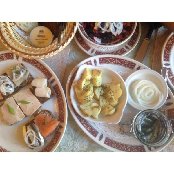 Ресторанный сервис бронирования столиков menu-rest.com - Интерьер ресторана "Русская Рюмочная №1"