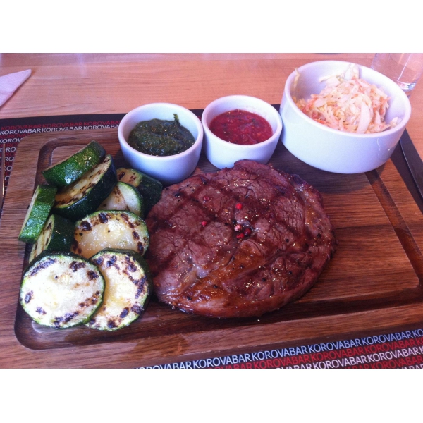 Ресторанный сервис бронирования столиков menu-rest.com - Интерьер ресторана "Korovabar"