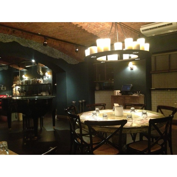 Ресторанный сервис бронирования столиков menu-rest.com - Интерьер ресторана "JEROME"