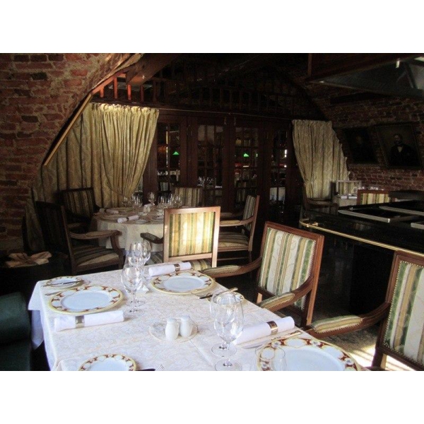 Ресторанный сервис бронирования столиков menu-rest.com - Интерьер ресторана "Старая Таможня"