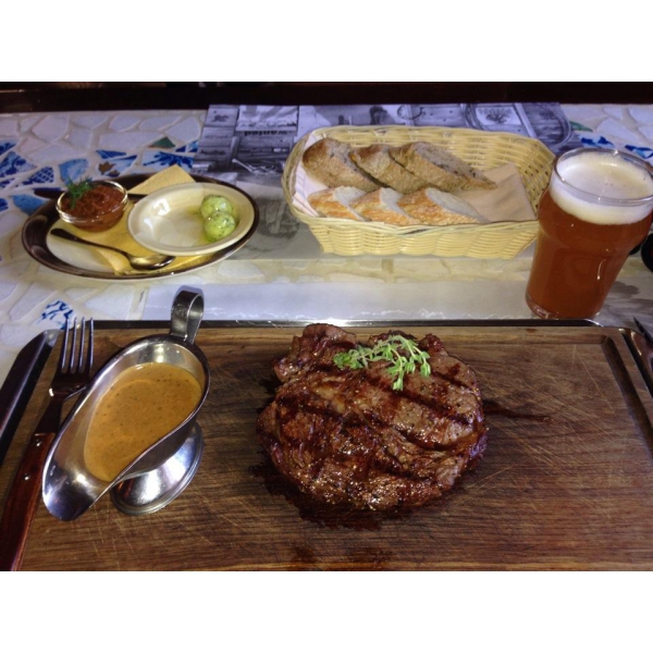 Ресторанный сервис бронирования столиков menu-rest.com - Интерьер ресторана "Монтана"