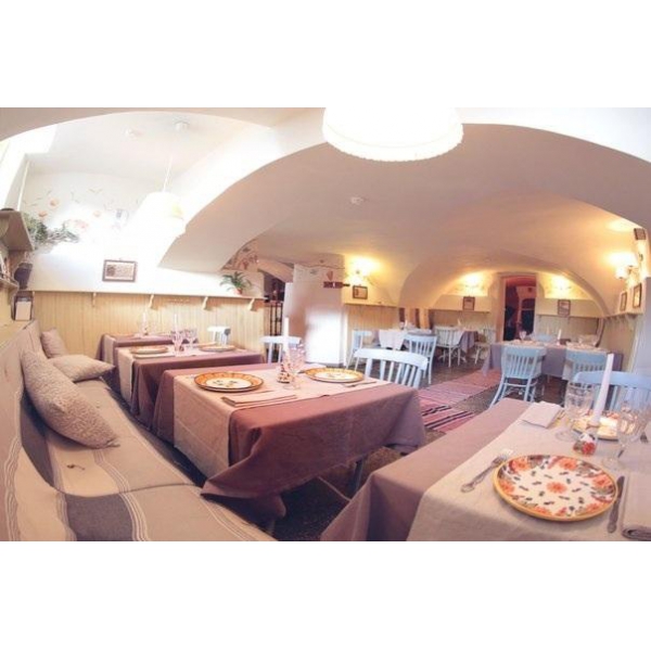 Ресторанный сервис бронирования столиков menu-rest.com - Интерьер ресторана "Ять"