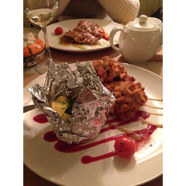 Ресторанный сервис бронирования столиков menu-rest.com - Интерьер ресторана "Ять"