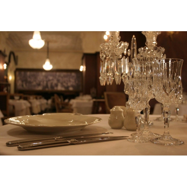 Ресторанный сервис бронирования столиков menu-rest.com - Интерьер ресторана "Царь"