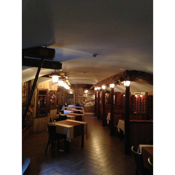 Ресторанный сервис бронирования столиков menu-rest.com - Интерьер ресторана "Ели-Пили"