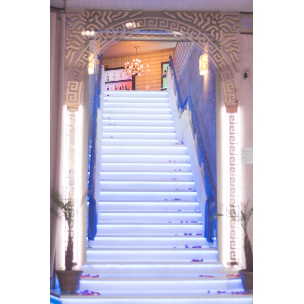 Ресторанный сервис бронирования столиков menu-rest.com - Интерьер ресторана "Истерия"