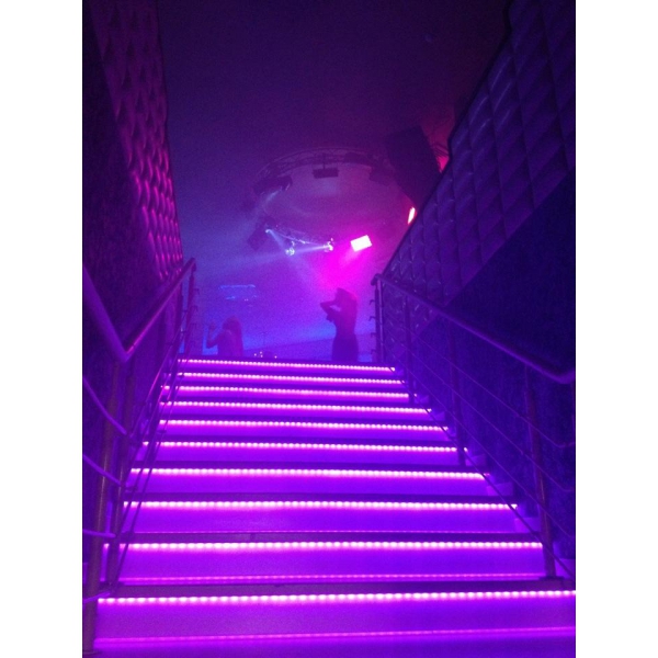 Ресторанный сервис бронирования столиков menu-rest.com - Интерьер ресторана "Истерия"