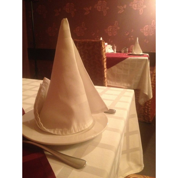 Ресторанный сервис бронирования столиков menu-rest.com - Интерьер ресторана "Тан Жен"