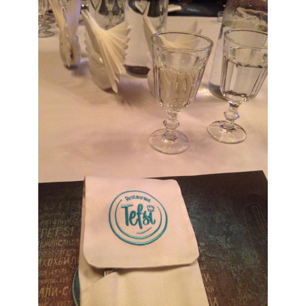 Ресторанный сервис бронирования столиков menu-rest.com - Интерьер ресторана "Tefsi"