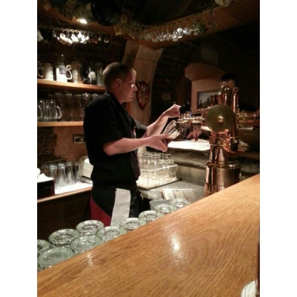 Ресторанный сервис бронирования столиков menu-rest.com - Интерьер ресторана "Град Петровъ"