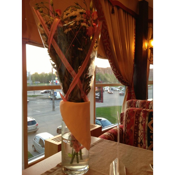 Ресторанный сервис бронирования столиков menu-rest.com - Интерьер ресторана "Афиет"