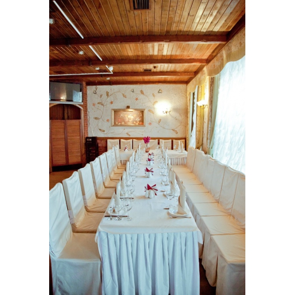 Ресторанный сервис бронирования столиков menu-rest.com - Интерьер ресторана "Ели-Пили"