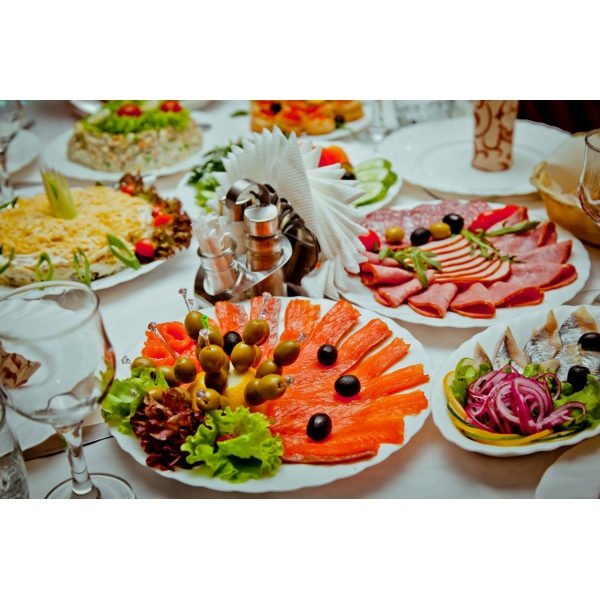 Ресторанный сервис бронирования столиков menu-rest.com - Интерьер ресторана "Ели-Пили"