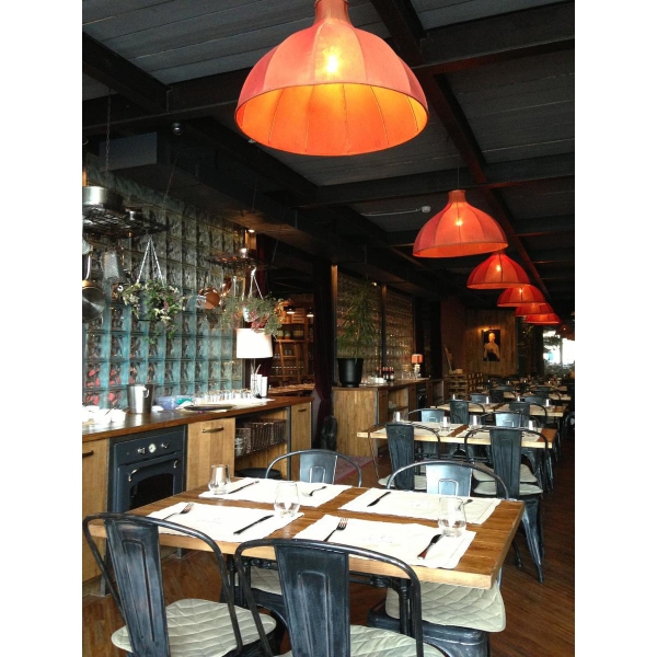 Ресторанный сервис бронирования столиков menu-rest.com - Интерьер ресторана "Tony`s Kitchen"