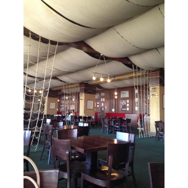 Ресторанный сервис бронирования столиков menu-rest.com - Интерьер ресторана "Беринг"