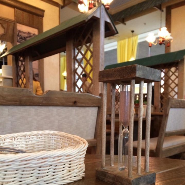 Ресторанный сервис бронирования столиков menu-rest.com - Интерьер ресторана "Дюжина"