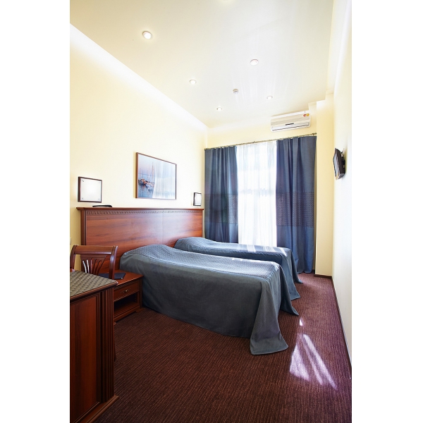 Ресторанный сервис бронирования столиков menu-rest.com - Интерьер ресторана "Nautilus Inn"