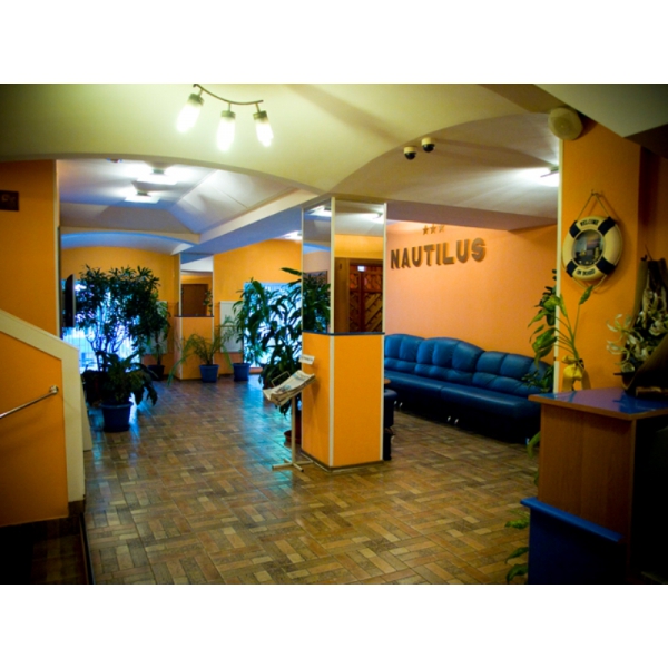 Ресторанный сервис бронирования столиков menu-rest.com - Интерьер ресторана "Nautilus Inn"