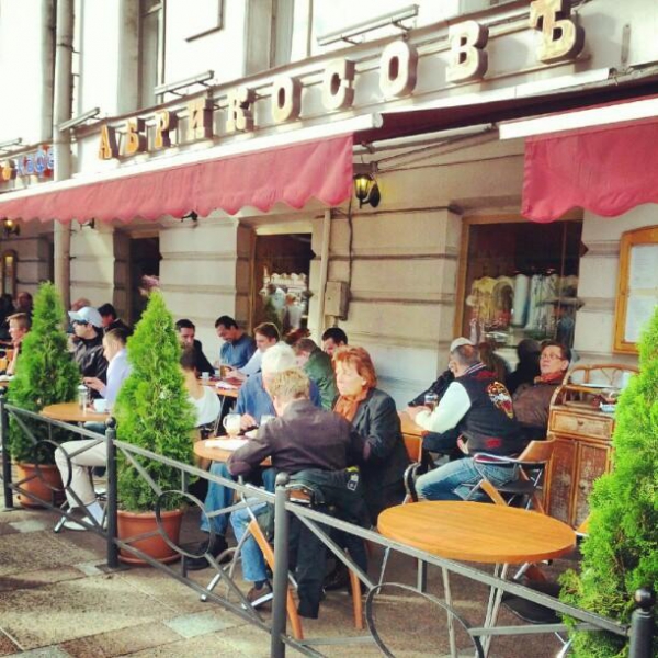 Ресторанный сервис бронирования столиков menu-rest.com - Интерьер ресторана "АбрикосовЪ"