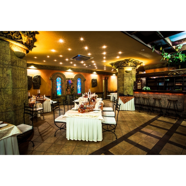 Ресторанный сервис бронирования столиков menu-rest.com - Интерьер ресторана "Амроц"