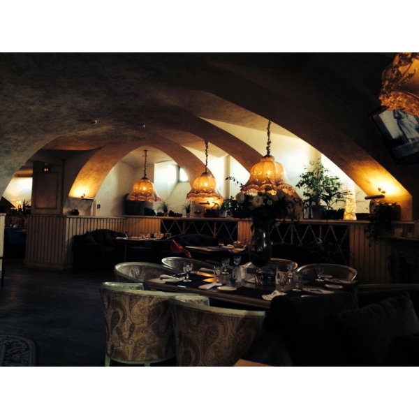 Ресторанный сервис бронирования столиков menu-rest.com - Интерьер ресторана "Гастроном"