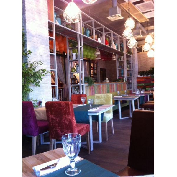 Ресторанный сервис бронирования столиков menu-rest.com - Интерьер ресторана "Винегрет"