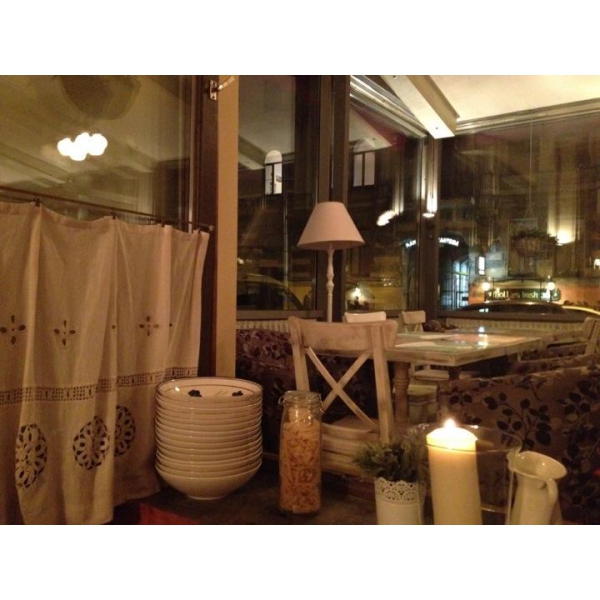 Ресторанный сервис бронирования столиков menu-rest.com - Интерьер ресторана "Makaroni"