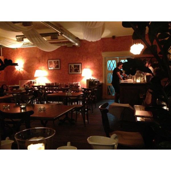 Ресторанный сервис бронирования столиков menu-rest.com - Интерьер ресторана "Makaroni"