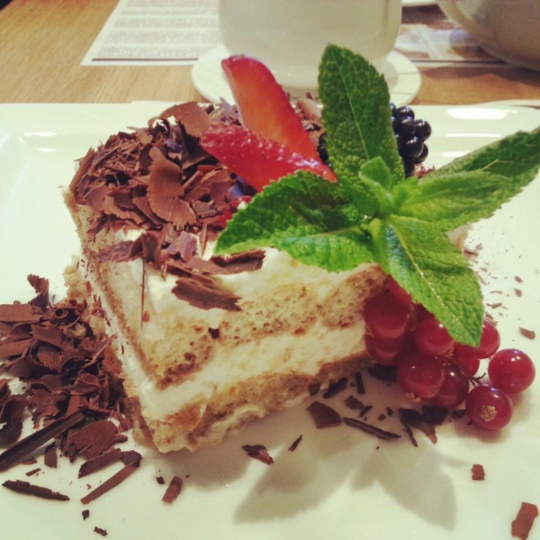 Ресторанный сервис бронирования столиков menu-rest.com - Интерьер ресторана "Челентано"