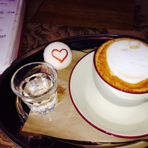 Ресторанный сервис бронирования столиков menu-rest.com - Интерьер ресторана "Kroo cafe"