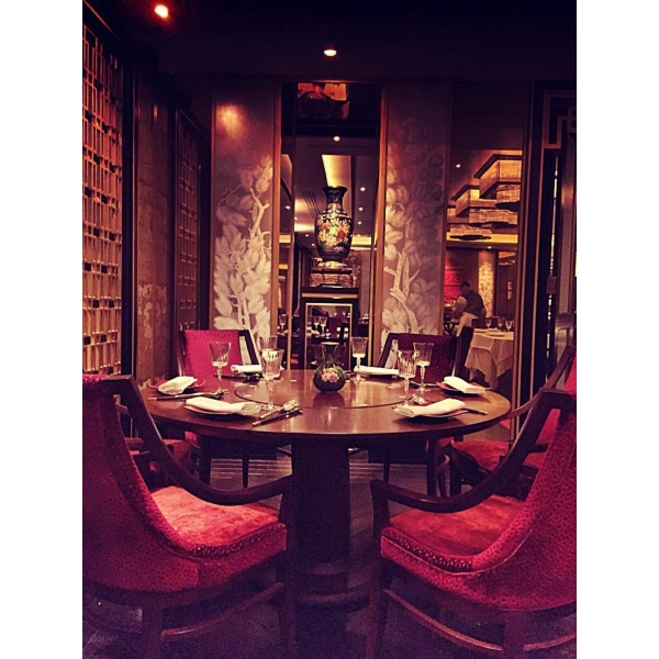 Ресторанный сервис бронирования столиков menu-rest.com - Интерьер ресторана "Tse Fung"