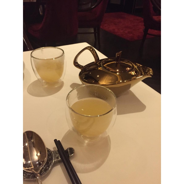 Ресторанный сервис бронирования столиков menu-rest.com - Интерьер ресторана "Tse Fung"