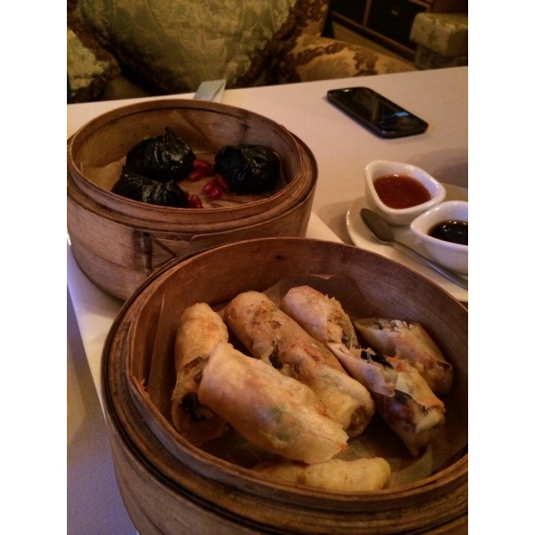 Ресторанный сервис бронирования столиков menu-rest.com - Интерьер ресторана "Chin-Chin Cafe"