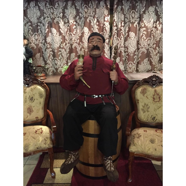 Ресторанный сервис бронирования столиков menu-rest.com - Интерьер ресторана "Eristov"