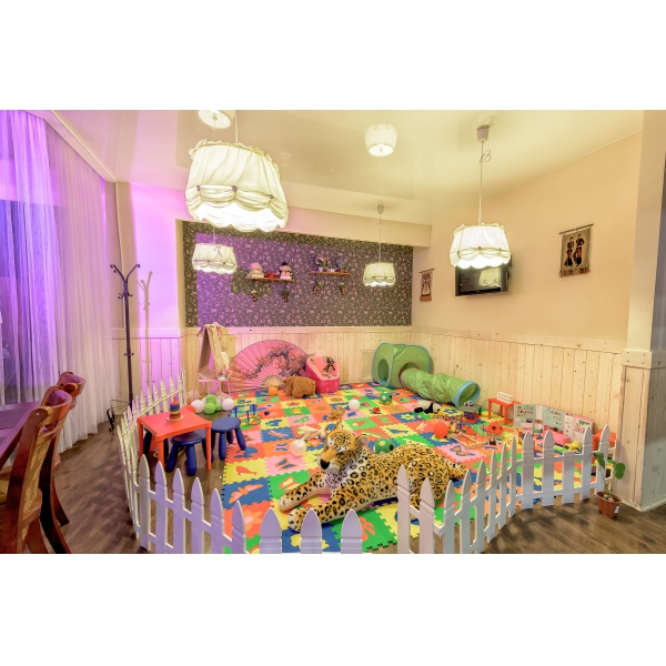 Ресторанный сервис бронирования столиков menu-rest.com - Интерьер ресторана "Eristov"