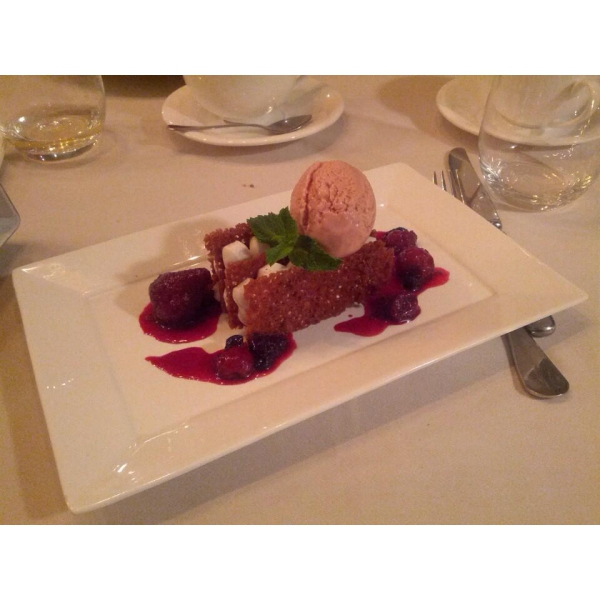 Ресторанный сервис бронирования столиков menu-rest.com - Интерьер ресторана "Gusto"