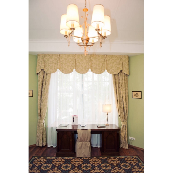 Ресторанный сервис бронирования столиков menu-rest.com - Интерьер ресторана "Ланкастер Корт"