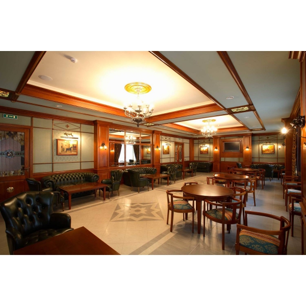 Ресторанный сервис бронирования столиков menu-rest.com - Интерьер ресторана "Ланкастер Корт"