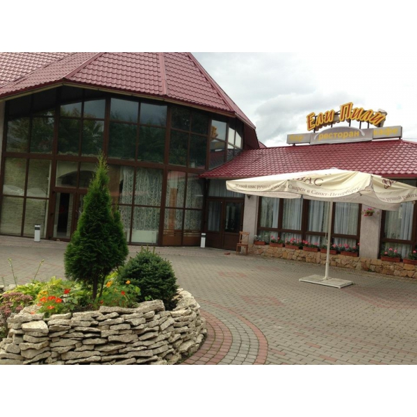 Ресторанный сервис бронирования столиков menu-rest.com - Интерьер ресторана "Ели-Пили"