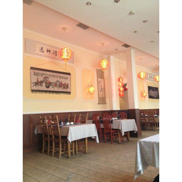 Ресторанный сервис бронирования столиков menu-rest.com - Интерьер ресторана "Ян Гон"