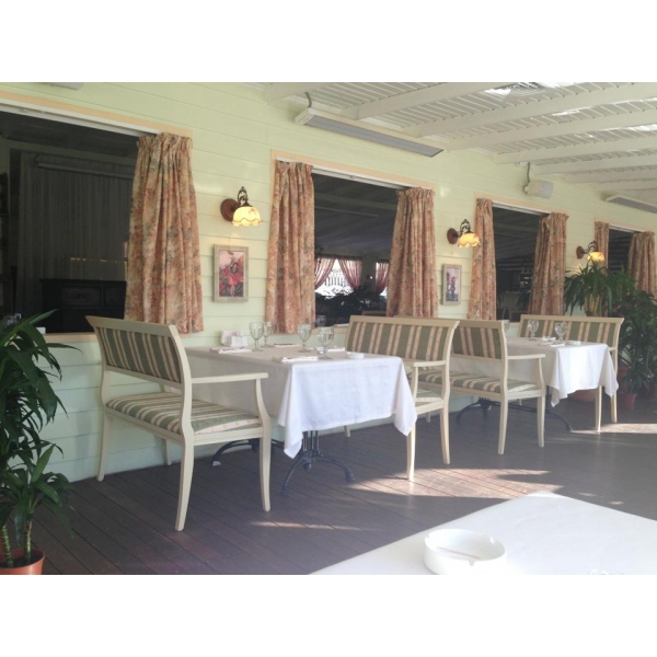 Ресторанный сервис бронирования столиков menu-rest.com - Интерьер ресторана "Юность"