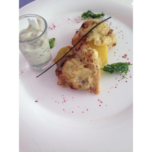 Ресторанный сервис бронирования столиков menu-rest.com - Интерьер ресторана "CHERNIKA"