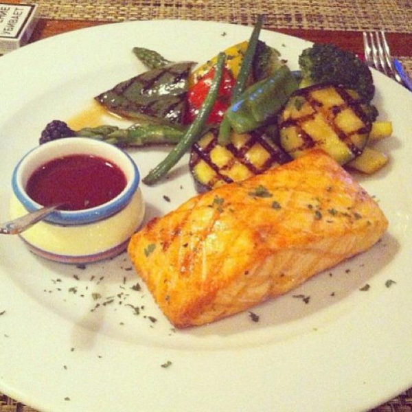 Ресторанный сервис бронирования столиков menu-rest.com - Интерьер ресторана "Мари Vanna"