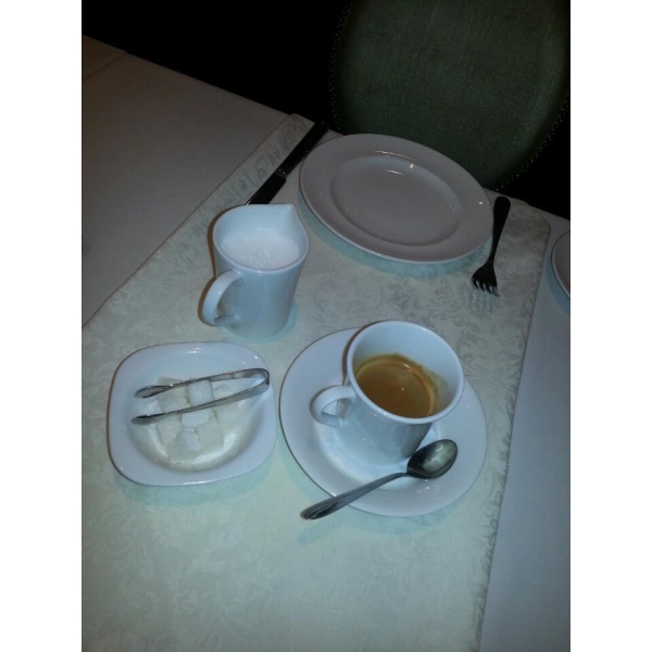 Ресторанный сервис бронирования столиков menu-rest.com - Интерьер ресторана "Нож справа, вилка слева"