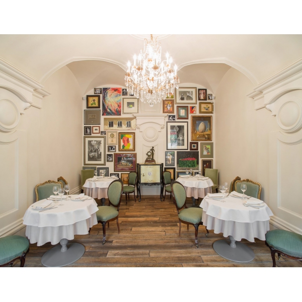 Ресторанный сервис бронирования столиков menu-rest.com - Интерьер ресторана "Дом"