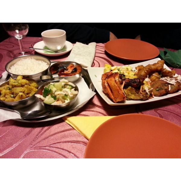 Ресторанный сервис бронирования столиков menu-rest.com - Интерьер ресторана "Curry House"