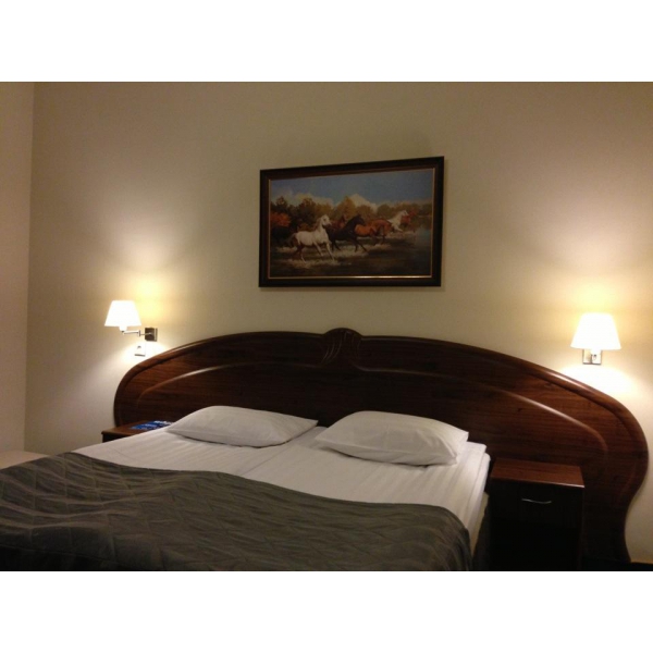 Ресторанный сервис бронирования столиков menu-rest.com - Интерьер ресторана "Cronwell Inn Стремянная"