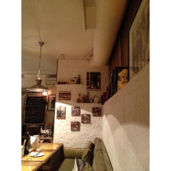 Ресторанный сервис бронирования столиков menu-rest.com - Интерьер ресторана "Chipollino"